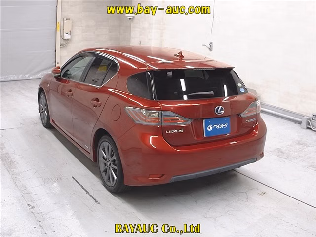 LEXUS CT200H