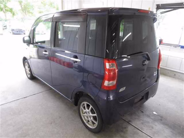 DAIHATSU TANTO EXE