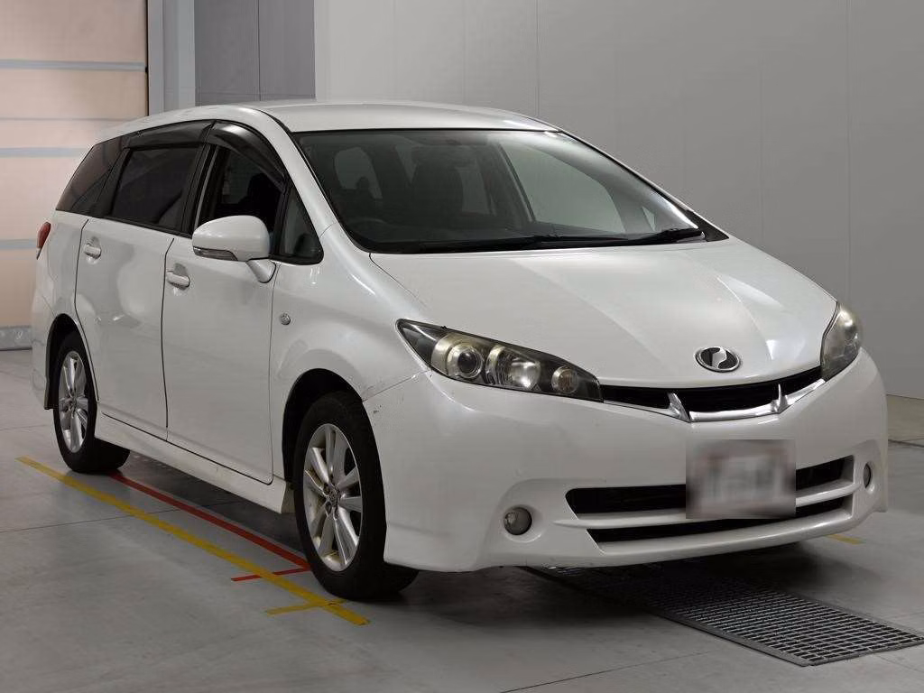 TOYOTA WISH