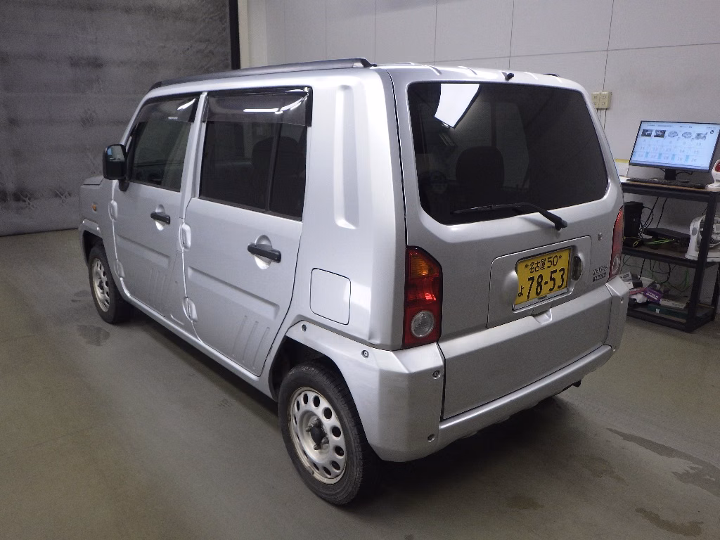 DAIHATSU NAKED