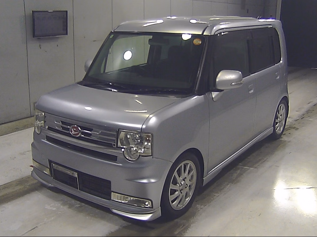 DAIHATSU MOVE CONTE