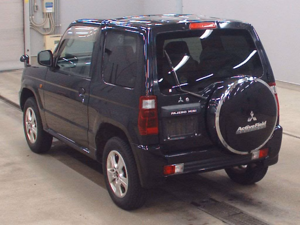 MITSUBISHI PAJERO MINI