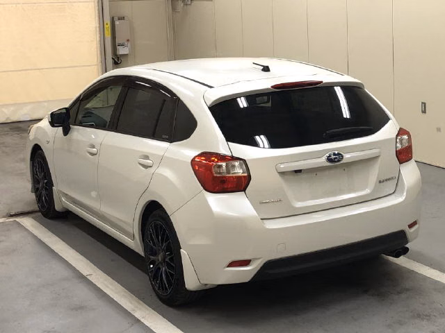 SUBARU IMPREZA