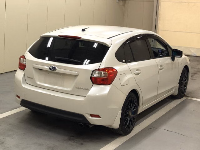 SUBARU IMPREZA