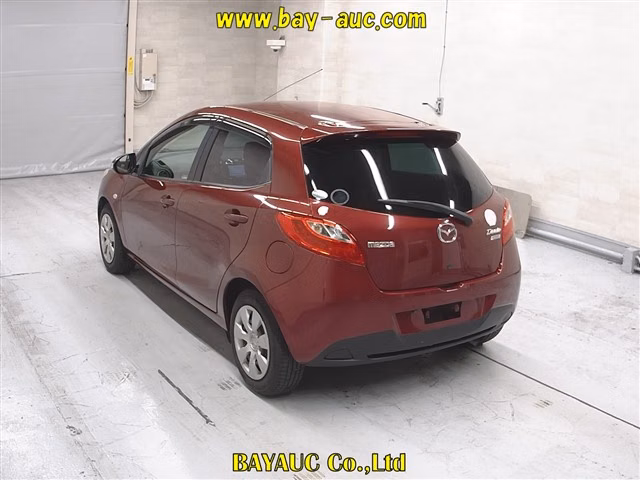 MAZDA DEMIO