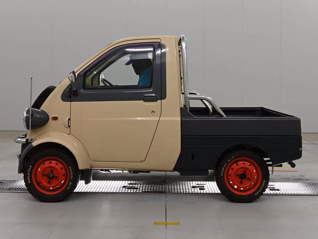 DAIHATSU MIDGET II