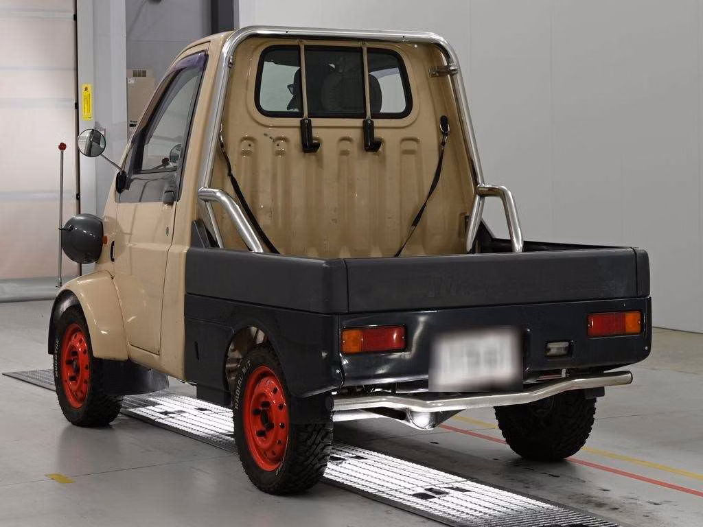 DAIHATSU MIDGET II