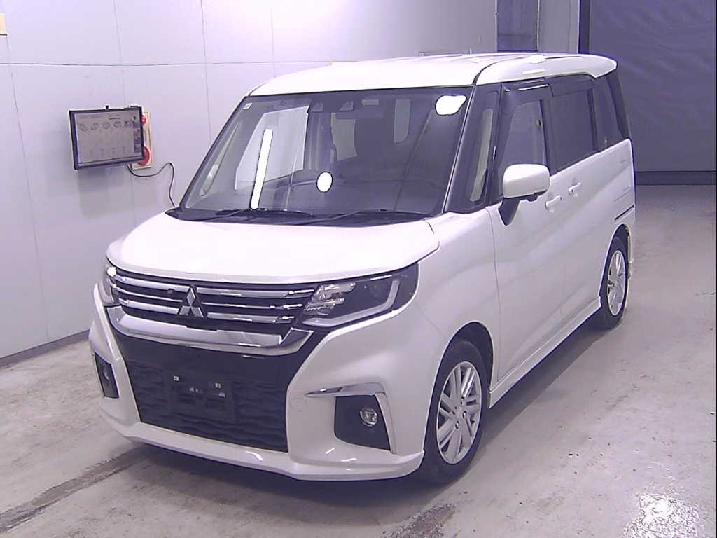 MITSUBISHI DELICA D:2