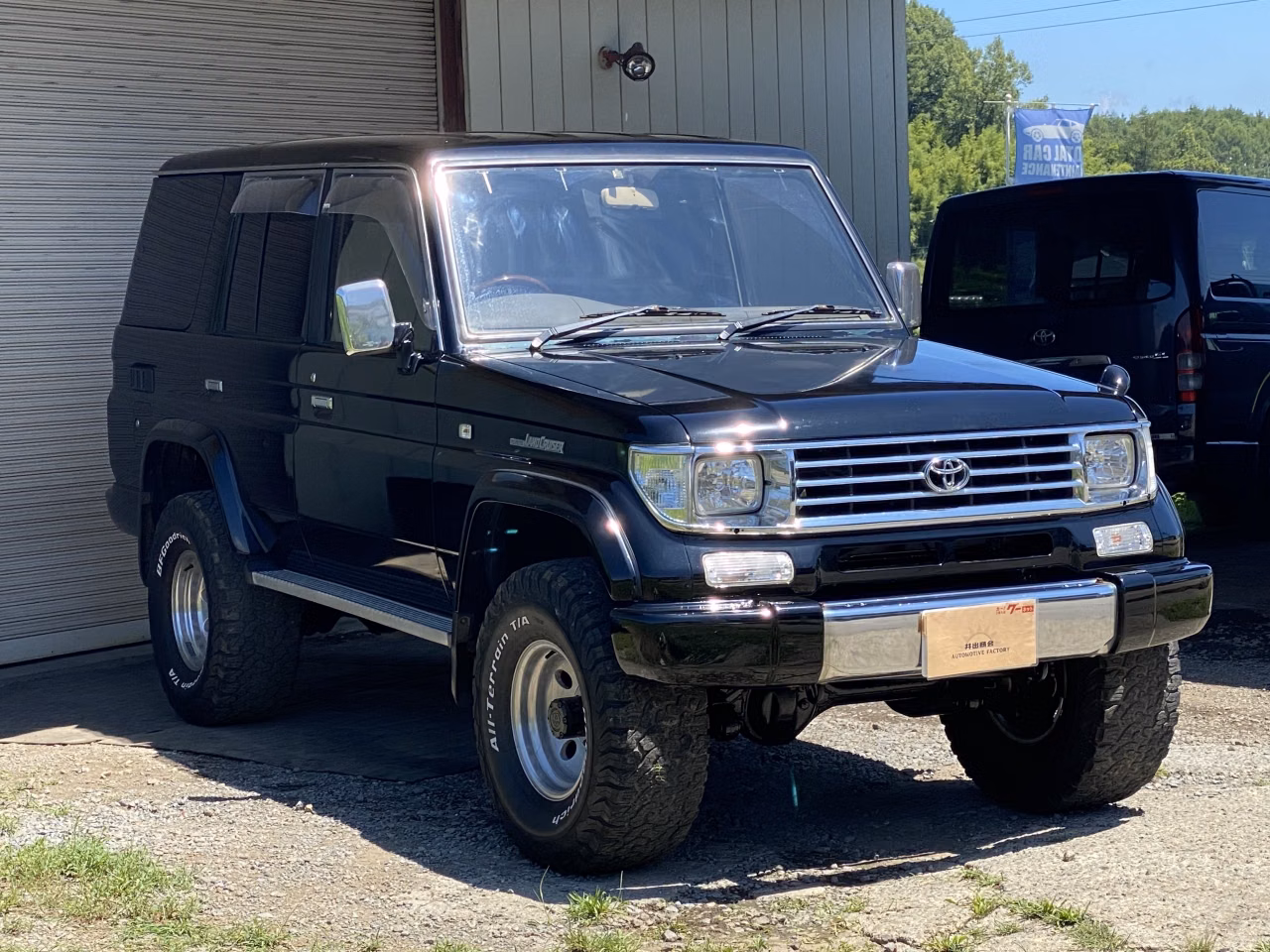 TOYOTA LAND CRUISER PRADO