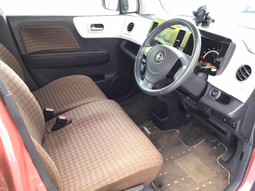 NISSAN MOCO