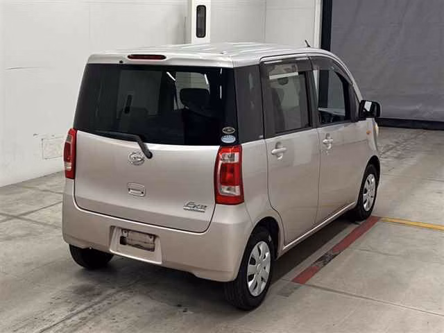 DAIHATSU TANTO EXE