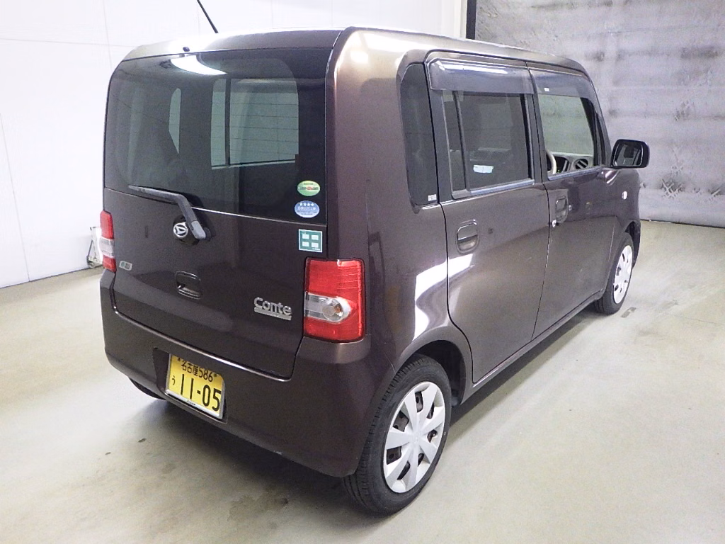 DAIHATSU MOVE CONTE