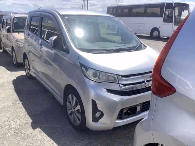MITSUBISHI EK CUSTOM