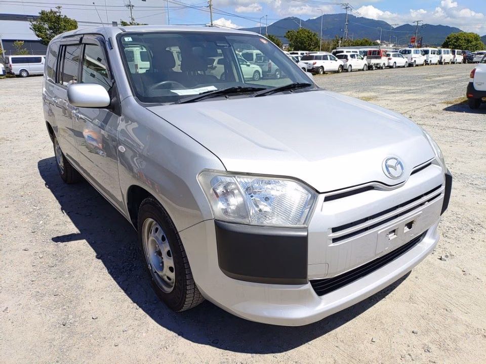 MAZDA FAMILIA