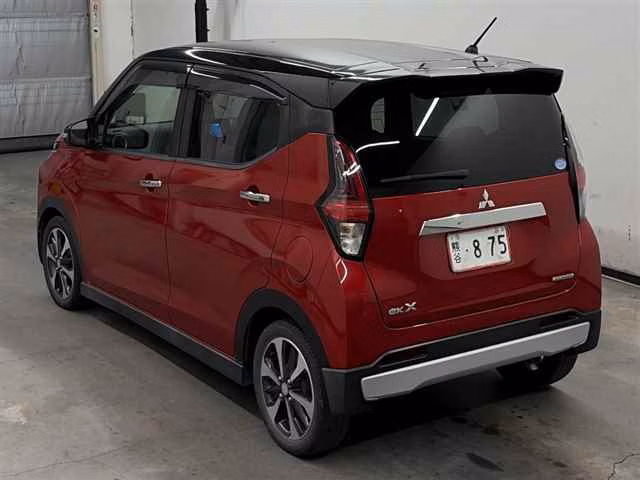 MITSUBISHI EK X