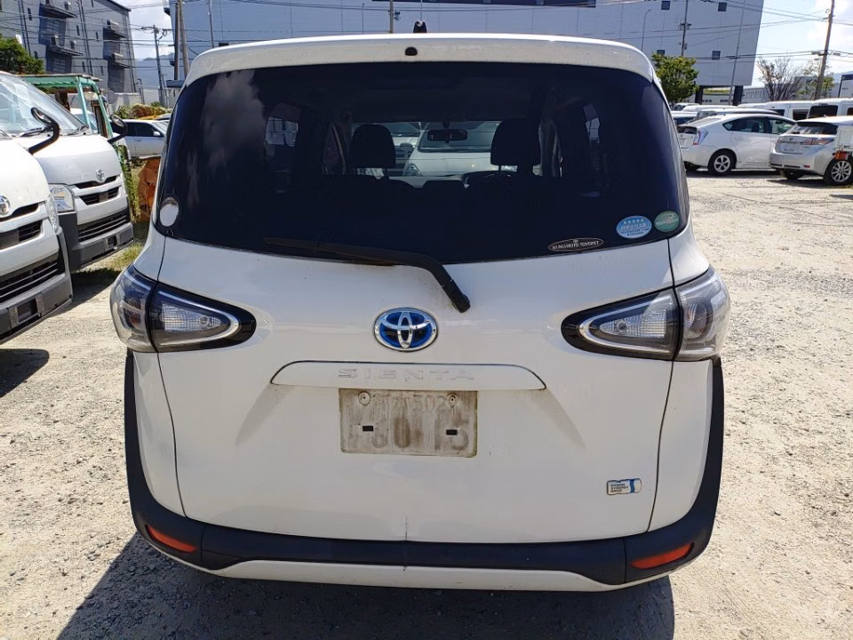 TOYOTA SIENTA