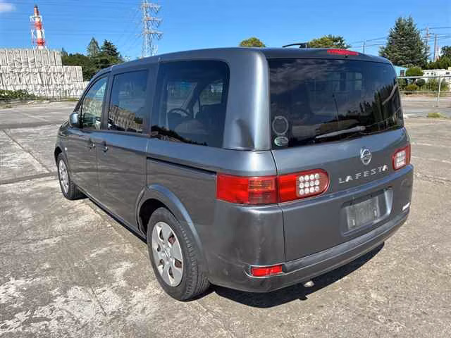 NISSAN LAFESTA