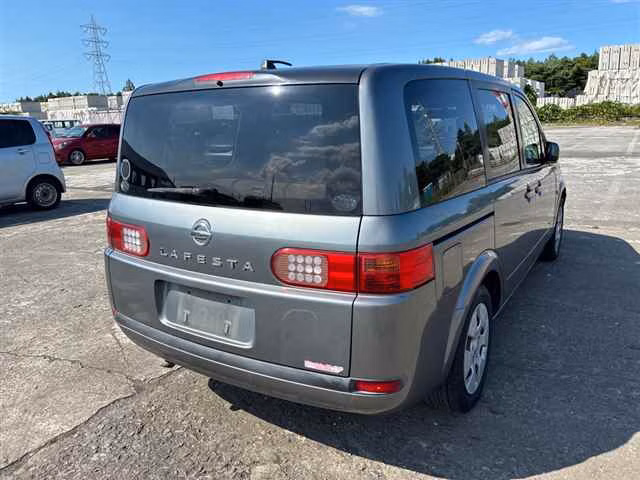 NISSAN LAFESTA