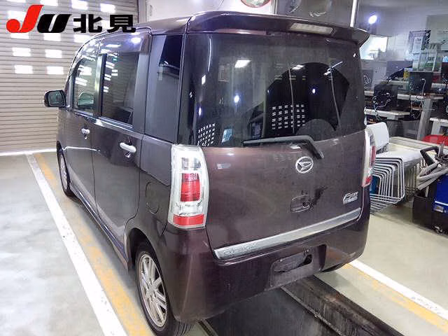 DAIHATSU TANTO EXE