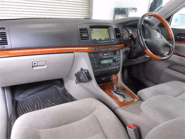 TOYOTA MARK II