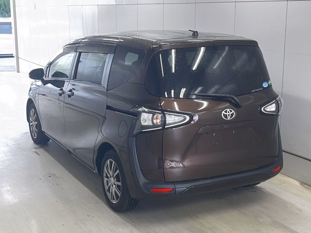 TOYOTA SIENTA