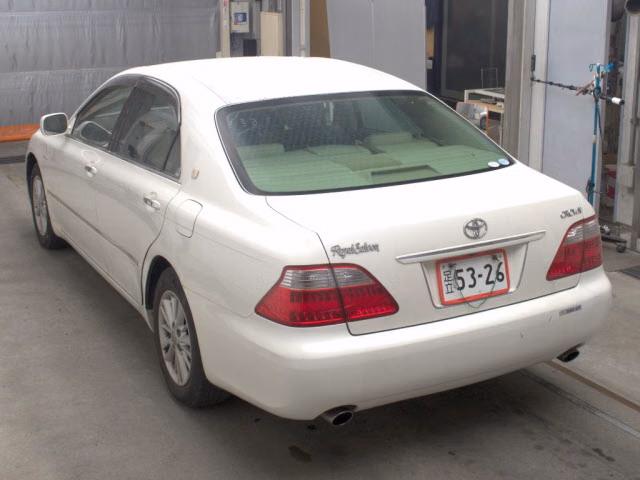 TOYOTA CROWN