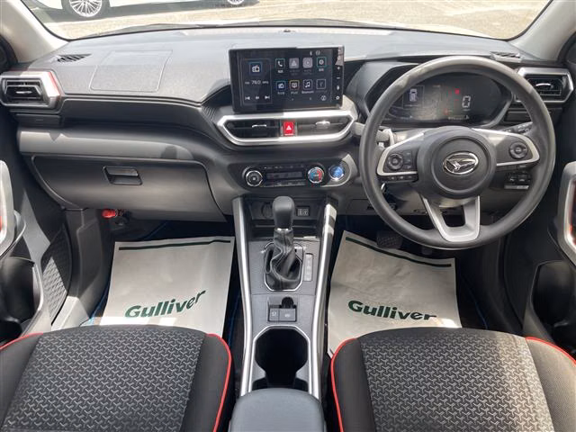 DAIHATSU ROCKY