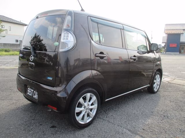 NISSAN MOCO