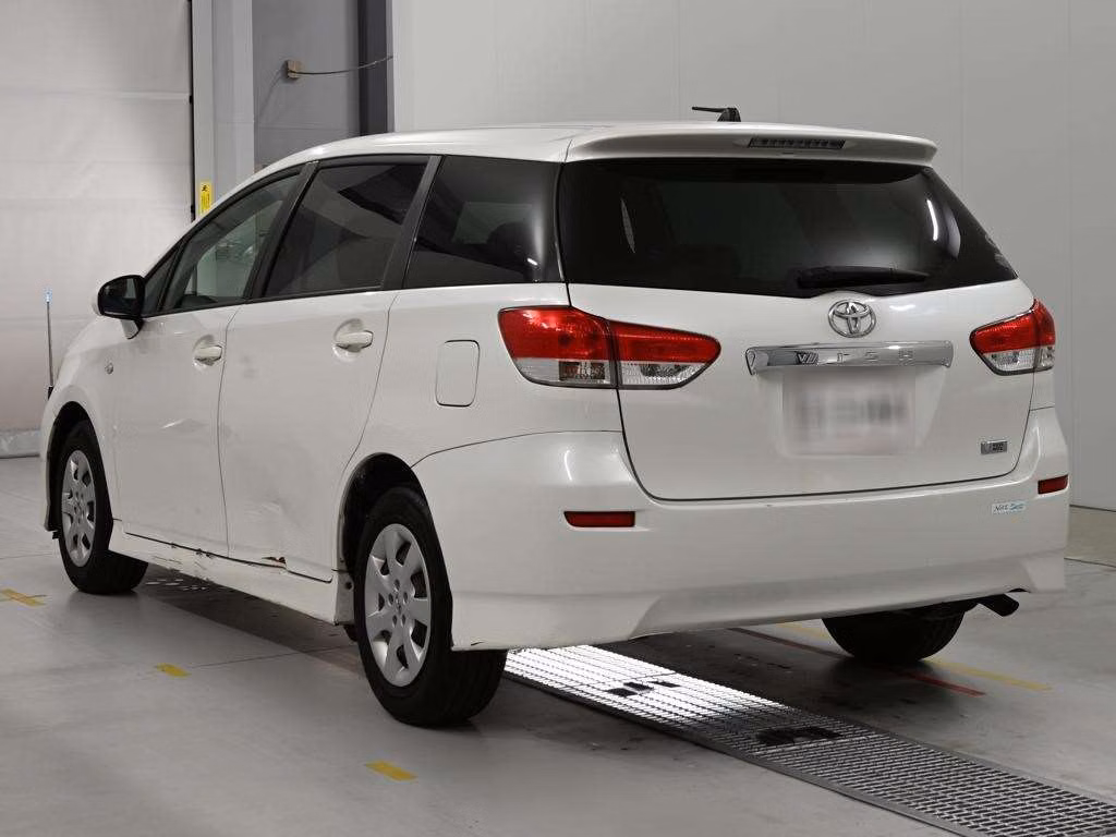 TOYOTA WISH
