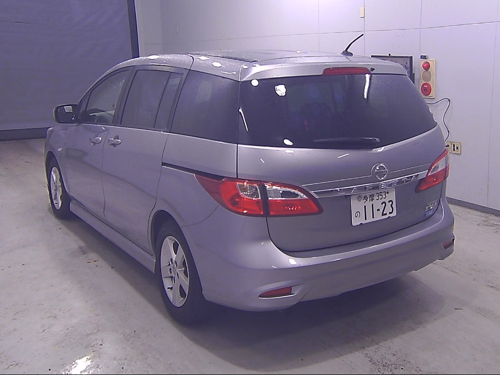 NISSAN LAFESTA