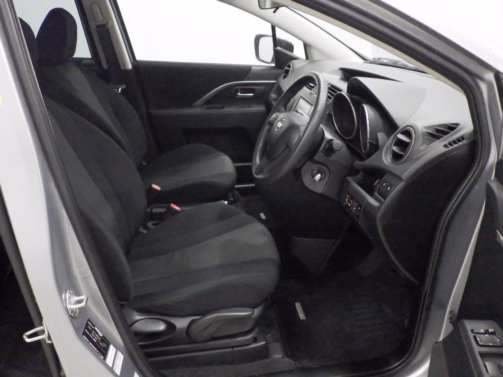 NISSAN LAFESTA
