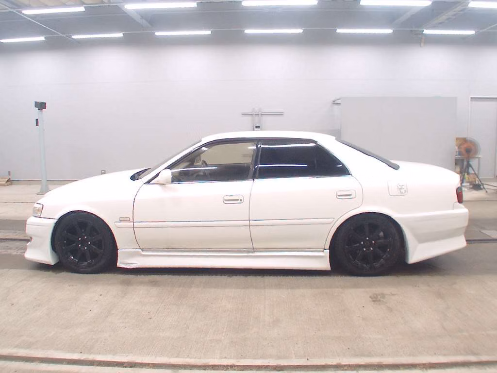 TOYOTA CHASER
