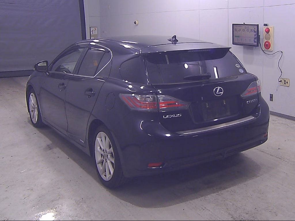 LEXUS CT200H