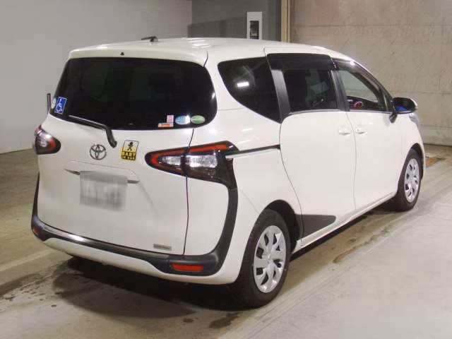 TOYOTA SIENTA