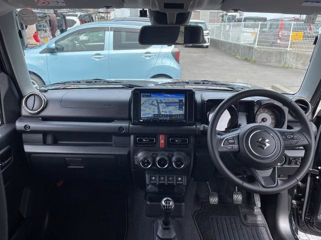 SUZUKI JIMNY SIERRA
