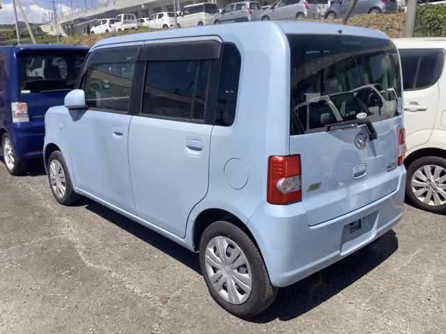 DAIHATSU MOVE CONTE