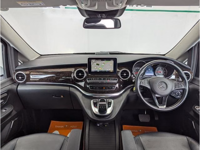 MERCEDES-BENZ V-CLASS