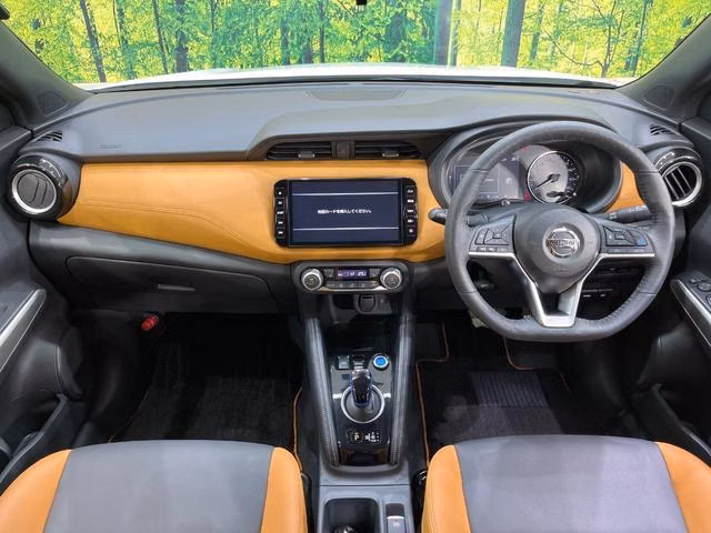 NISSAN KICKS