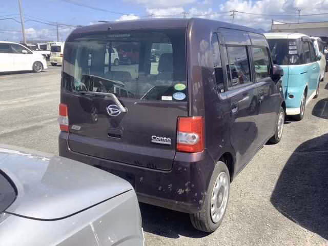 DAIHATSU MOVE CONTE