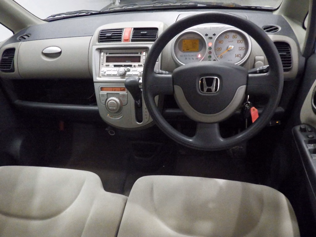 HONDA LIFE