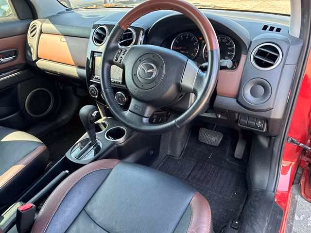 MAZDA VERISA