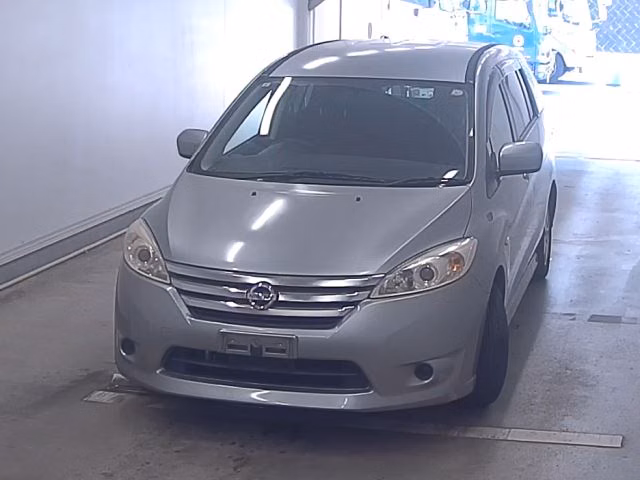 NISSAN LAFESTA
