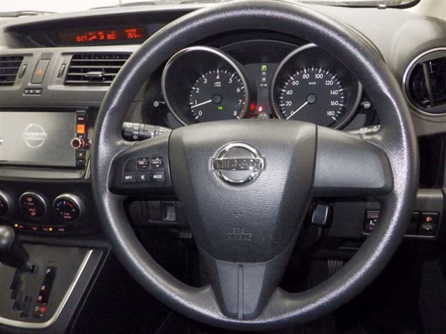 NISSAN LAFESTA