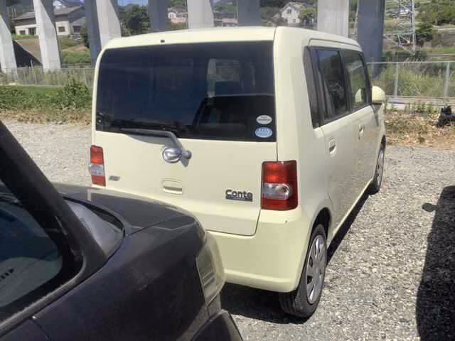 DAIHATSU MOVE CONTE