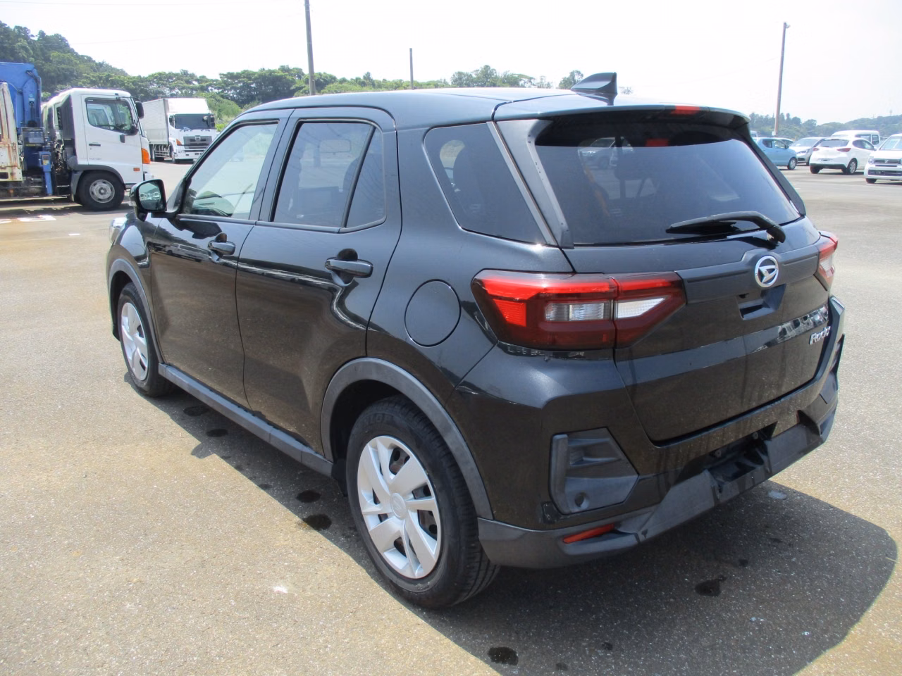 DAIHATSU ROCKY