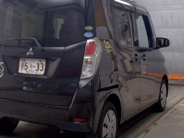 MITSUBISHI EK SPACE