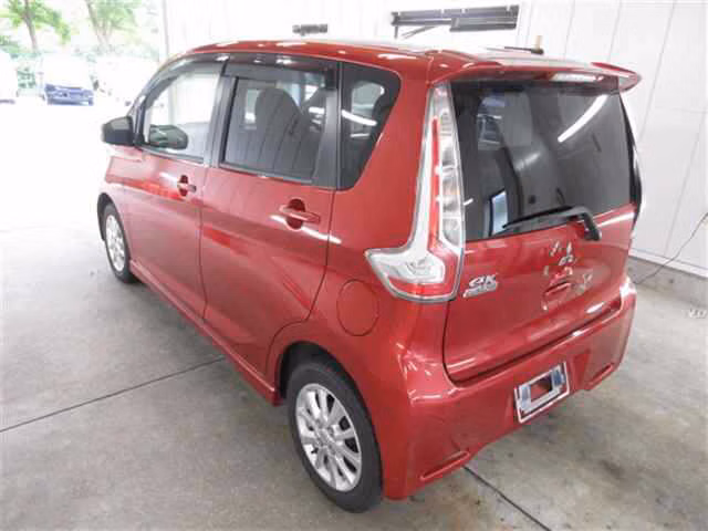 MITSUBISHI EK CUSTOM