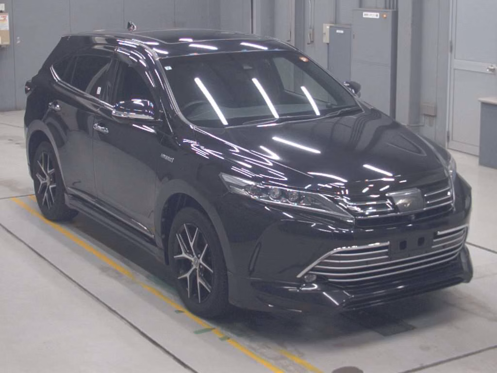 TOYOTA HARRIER