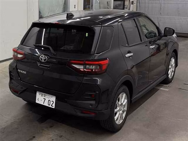 TOYOTA RAIZE