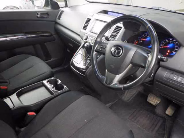 MAZDA MPV